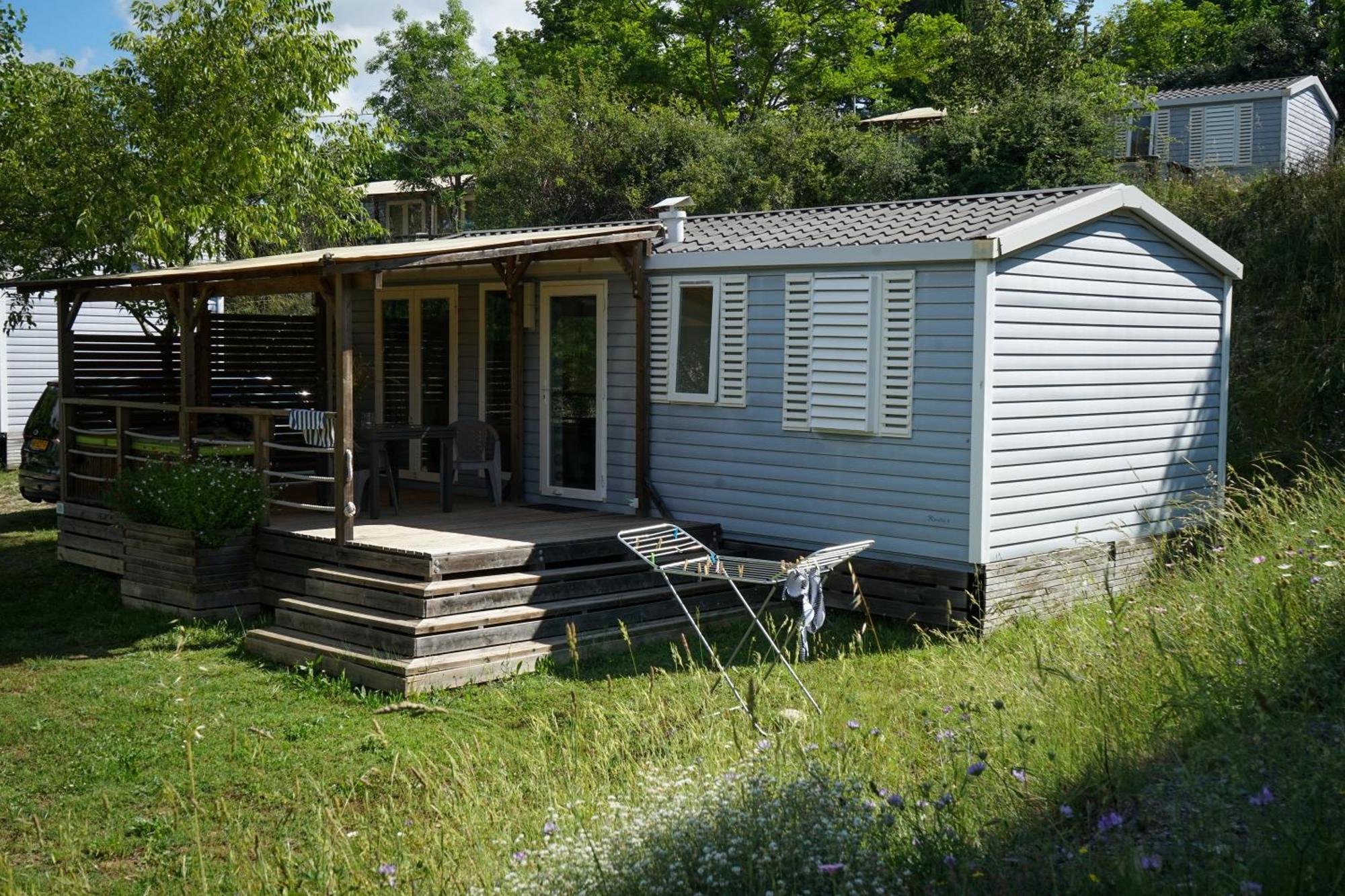 Domaine De Chadeyron Hotell Lagorce  Exteriör bild